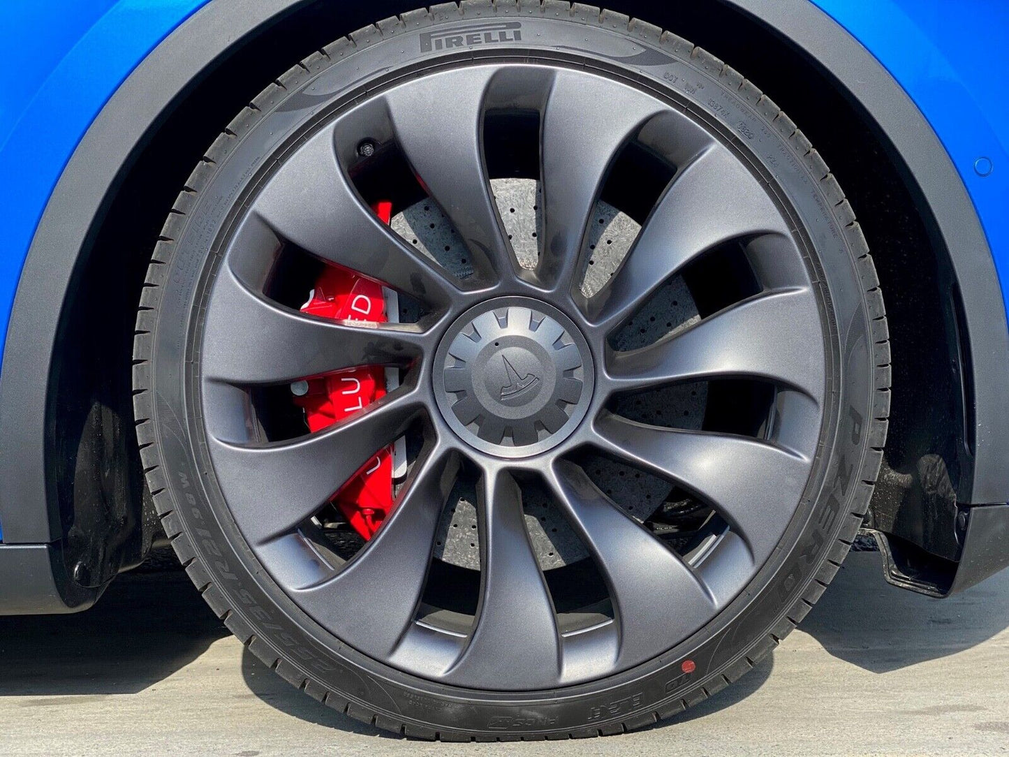 Tesla Model Y 21” Überturbine Wheel & Tire Package – Brand New | Ready to Install