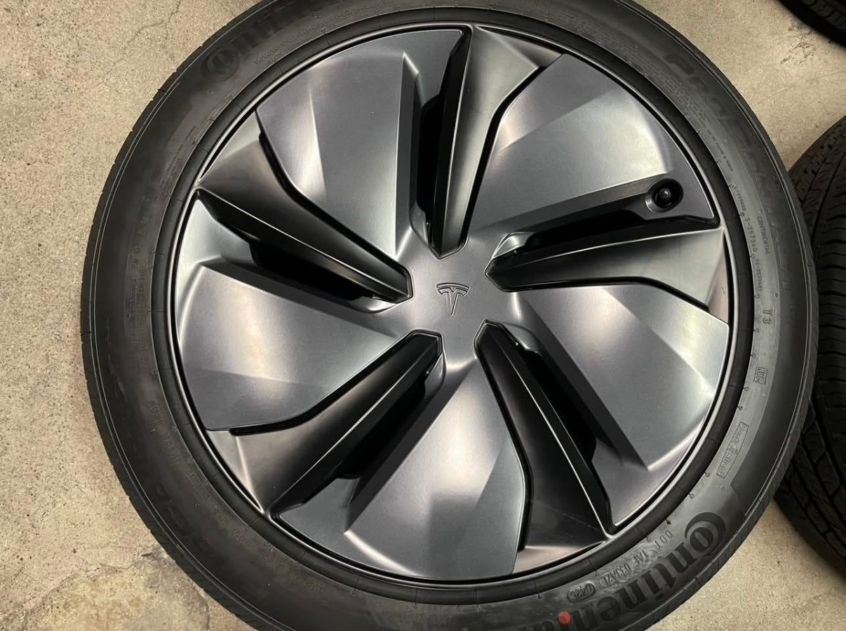 Tesla Model Y Juniper Cross Flow Wheel & Tire Package – 19″ (Brand New OEM)