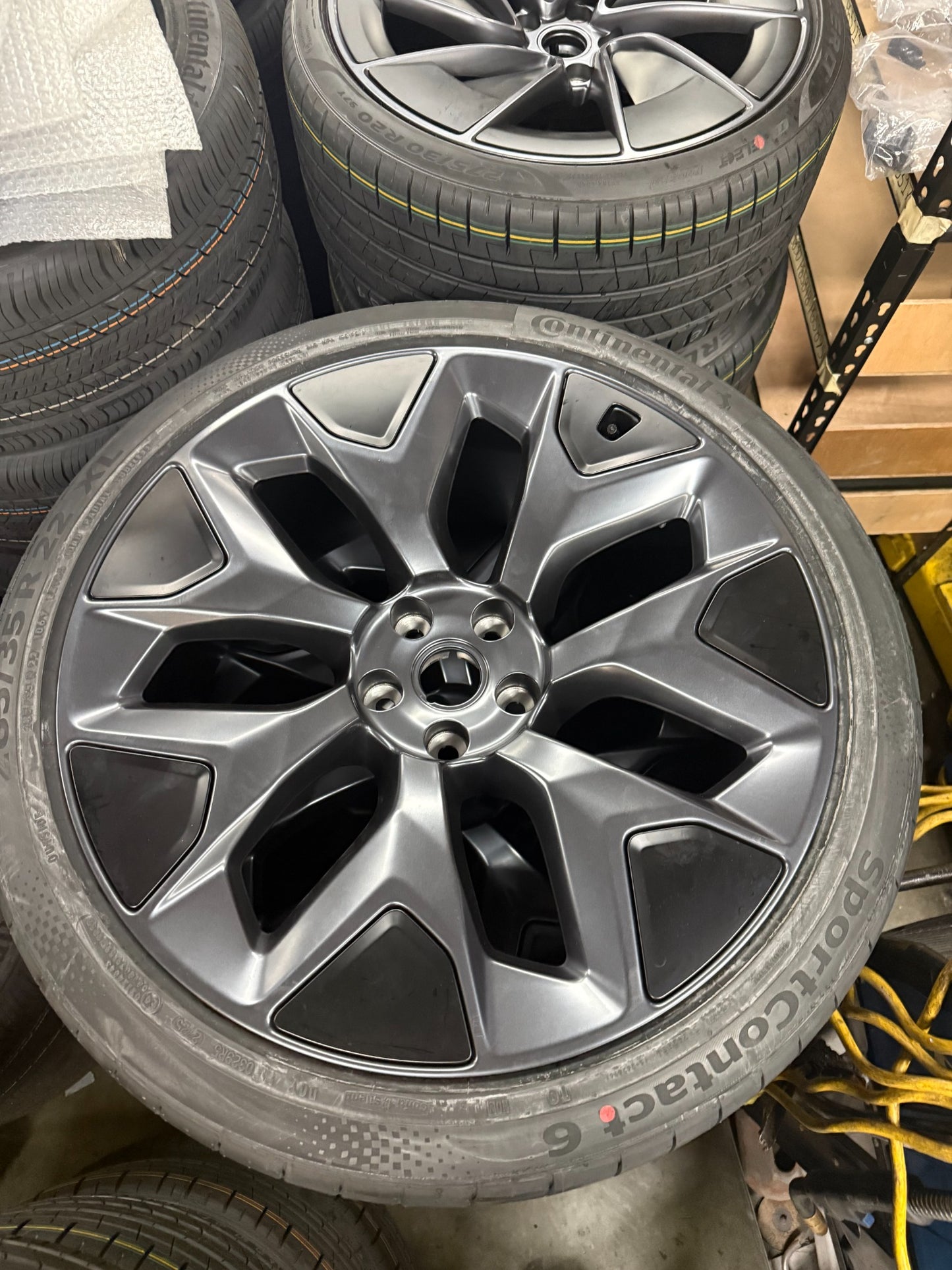 Model X - 22" Machina Wheels
